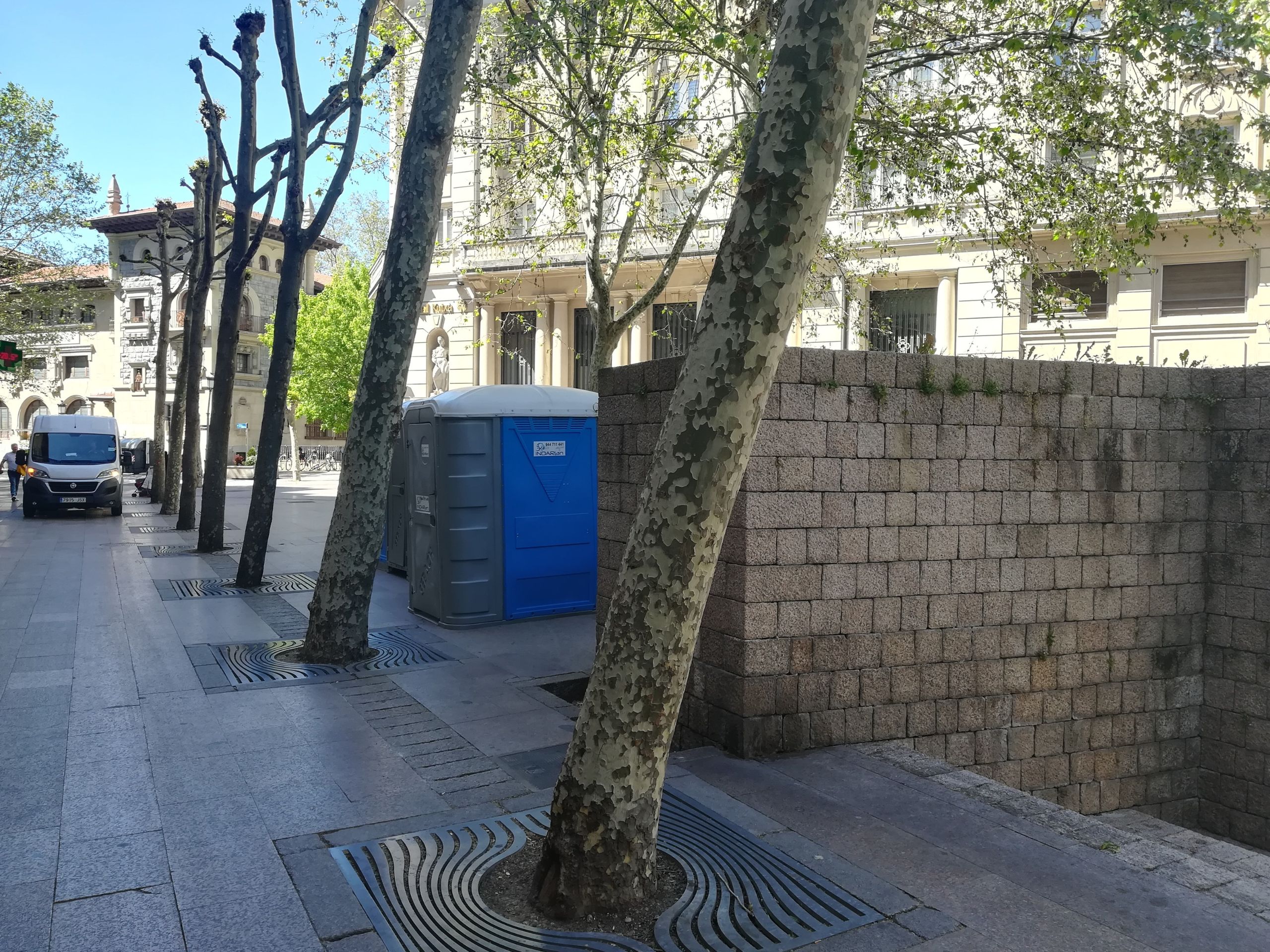 Baños públicos portátiles en Vitoria